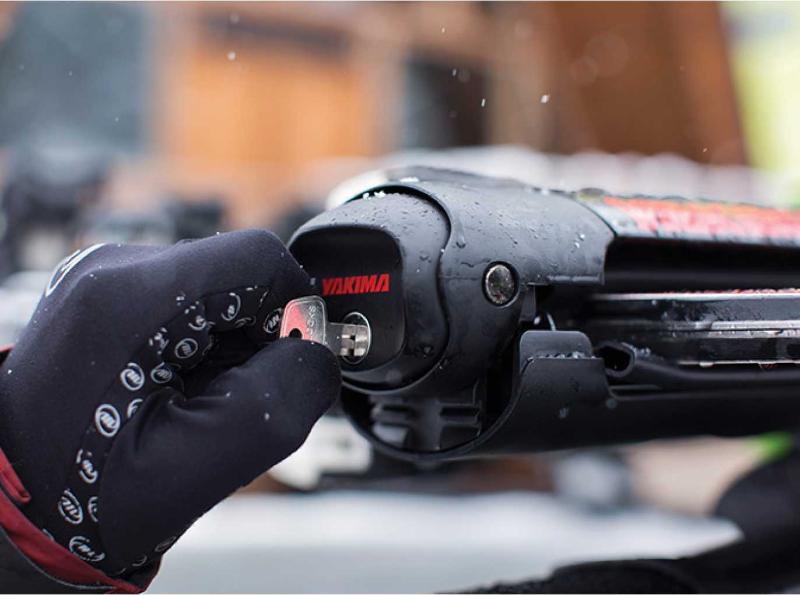 картинка Багажник на крышу для лыж и сноубордов Yakima FatCat 6EVO компании RACK WORLD